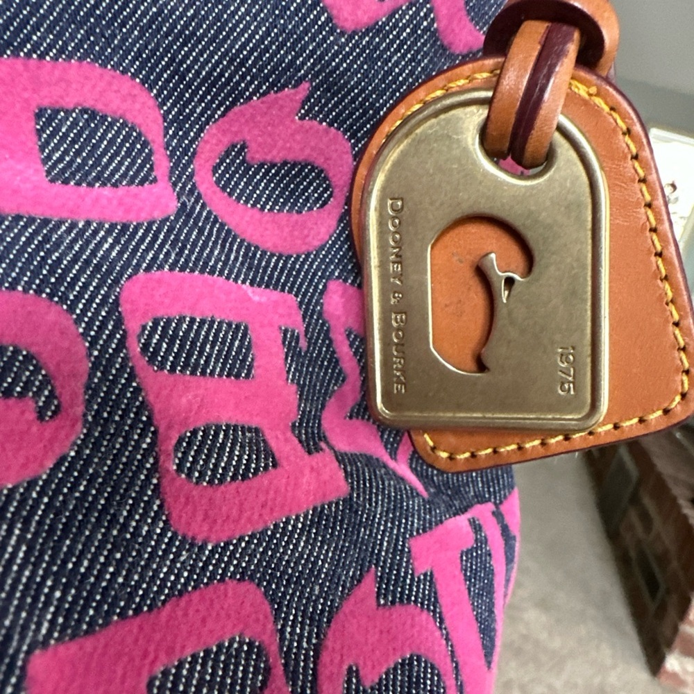 Dooney & Bourke Pink and Denim Hobo Leather Trim Bag Doodle Collection Graffiti - Picture 4 of 6